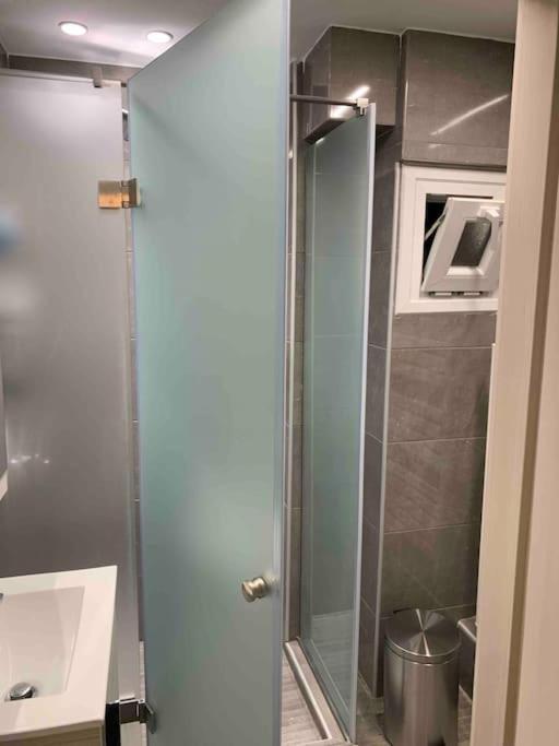 Lux Appartment , 3 Rooms Full Extra , City Center Salonicco Esterno foto